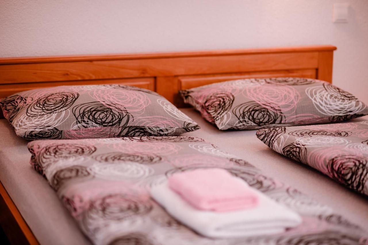 House Karakas Hotel Кореница Екстериор снимка